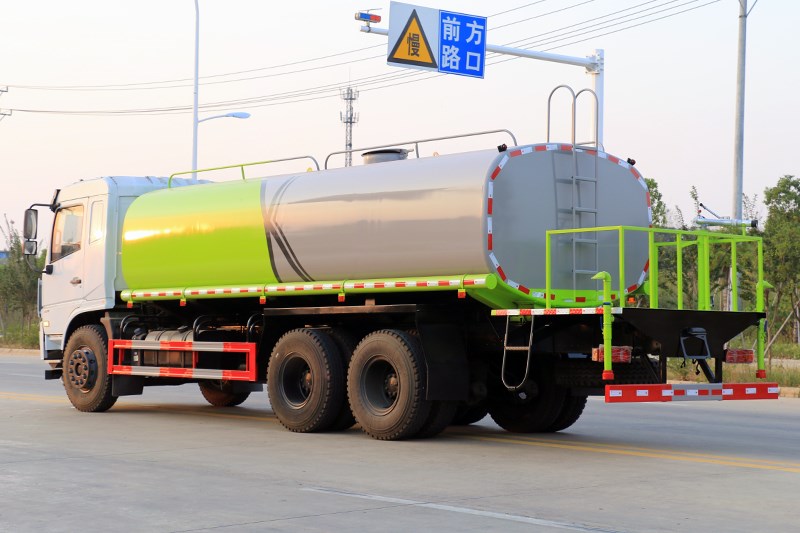 國六東風D3L后八輪 20噸 灑水車